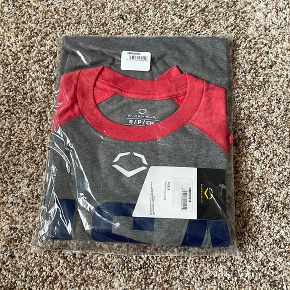 Evoshield MEN'S USA SOFTBALL MID-SLEEVE SHIRT Small Medium Brand New Red - Picture 2 of 4